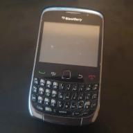 BlackBerry Curve 9300